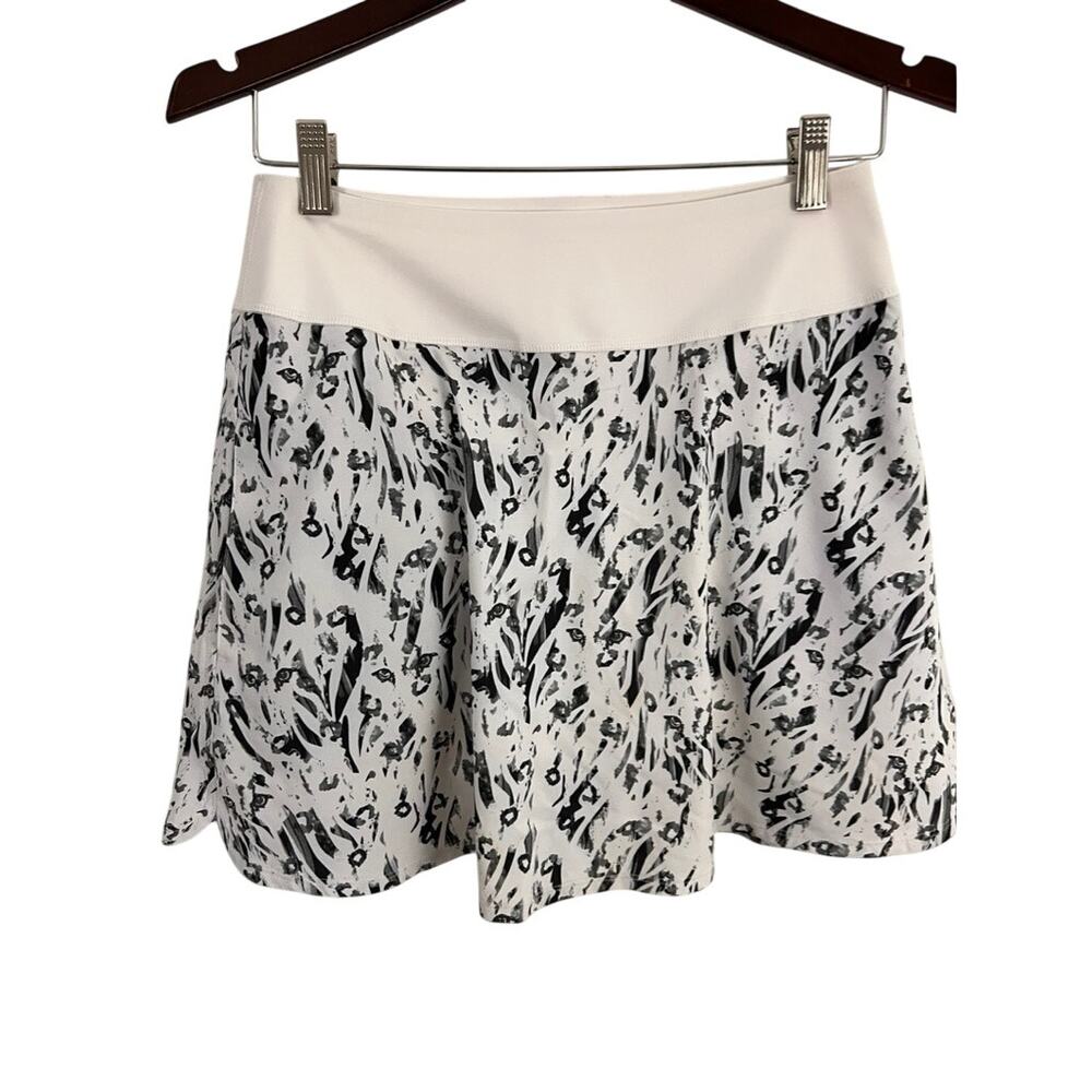 Puma White and Black Printed Women's Skort